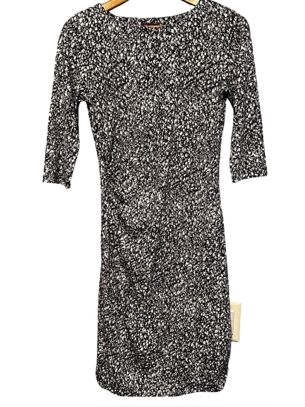 J. McLaughlin Black White Artsy Catalina Cloth Sheath Mini Dress Small Ruched